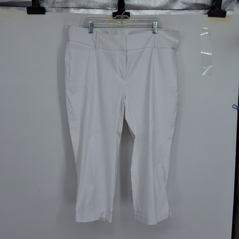 Lane Bryant Sz 20 White Women's Capris